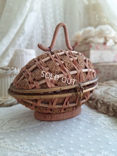 antiquedollbasket