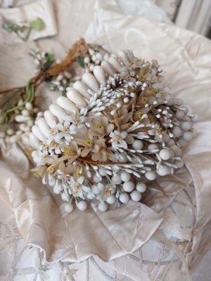 antiquewaxflowertiara